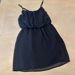 Guess little black dress, lined, size Medium summer party date night